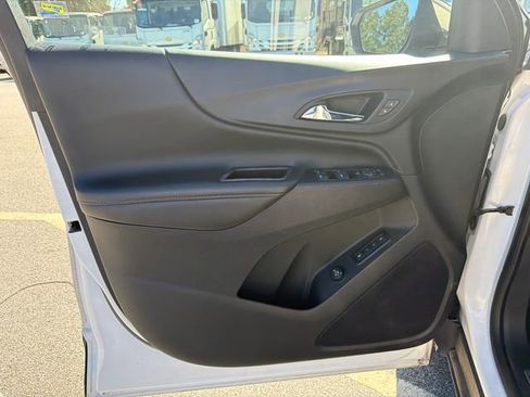 Used 2019 Chevrolet Equinox Premier image 10