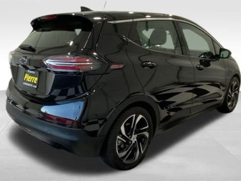Used 2023 Chevrolet Bolt LT image 5