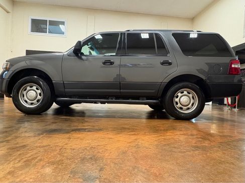 Used 2016 Ford Expedition XL RWD image 10