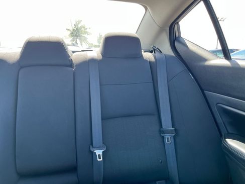 Used 2025 Nissan Altima 2.5 SV FWD image 37