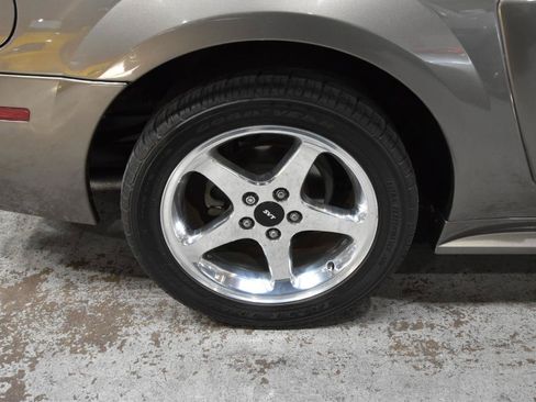 Used 2001 Ford Mustang GT RWD image 53