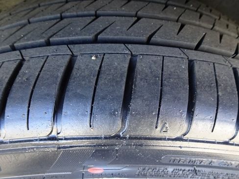 Used 2015 Audi Q3 2.0T Prestige w/ Prestige Package image 39