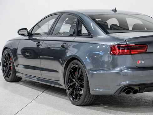 Used 2018 Audi S6 Prestige image 12