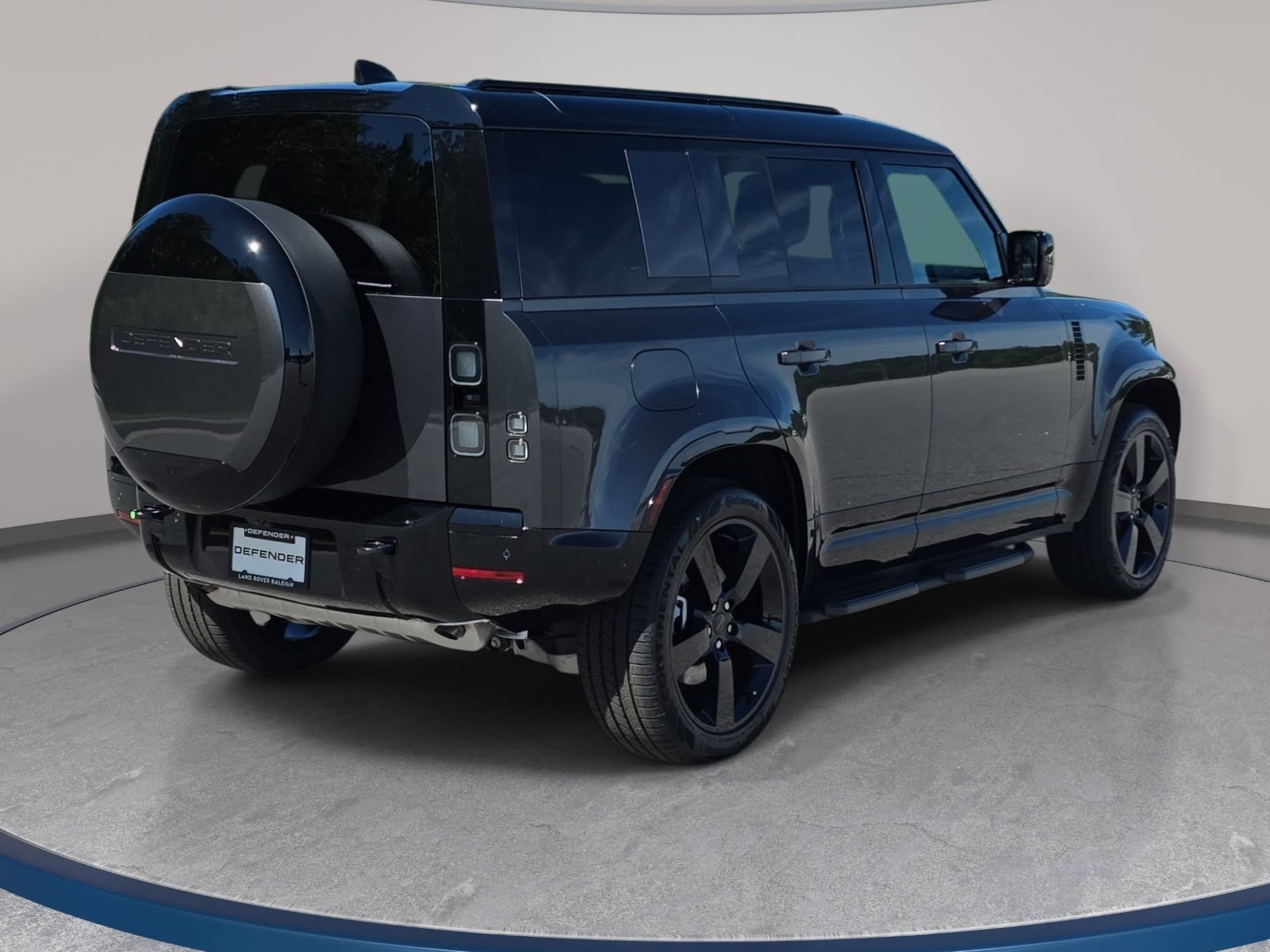New 2026 Land Rover Defender 110 X-Dynamic SE AWD/4WD image 5