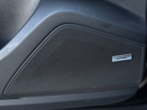 Certified 2024 Porsche Cayenne AWD/4WD image 15