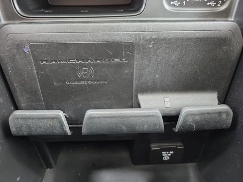 Used 2020 RAM 1500 Limited AWD/4WD image 32