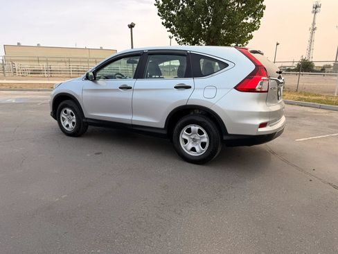 Used 2016 Honda CR-V LX image 8