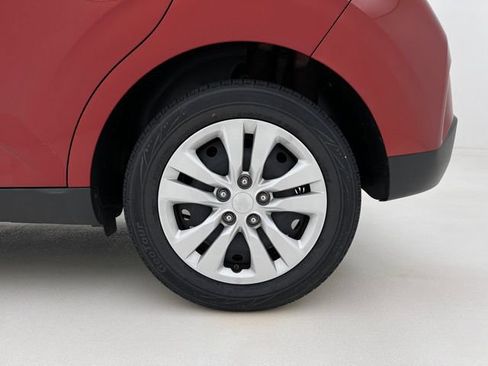 Used 2023 Kia Soul LX FWD image 30