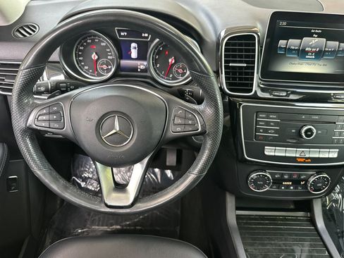 Used 2017 Mercedes-Benz GLE 350 4MATIC image 34