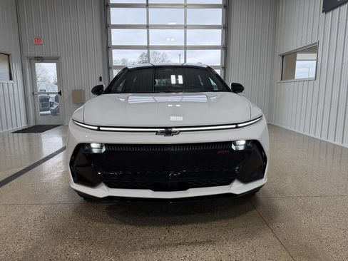 Used 2024 Chevrolet Equinox EV RS image 7