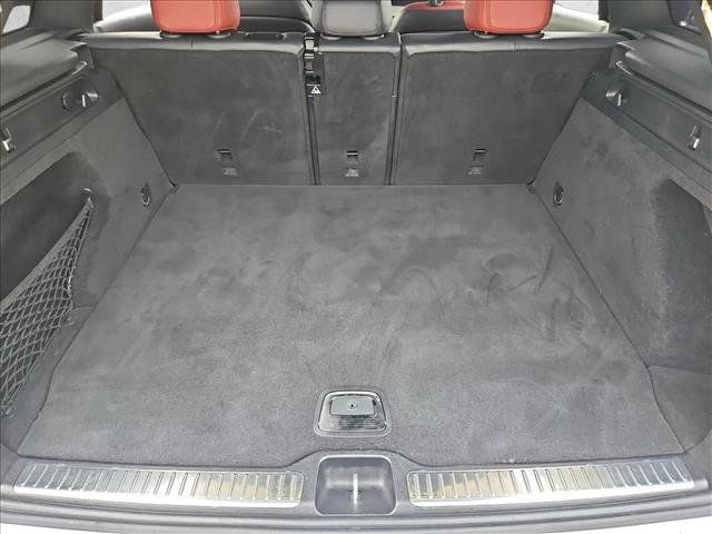 Used 2021 Mercedes-Benz GLC 300 image 6