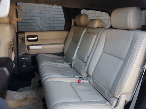 Used 2008 Toyota Sequoia Limited AWD/4WD image 22
