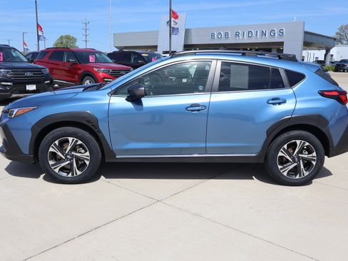 Used 2024 Subaru Crosstrek 2.0i Premium w/ Popular Package #3 AWD/4WD image 9