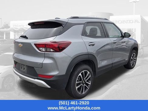 Used 2024 Chevrolet TrailBlazer LT AWD/4WD image 4