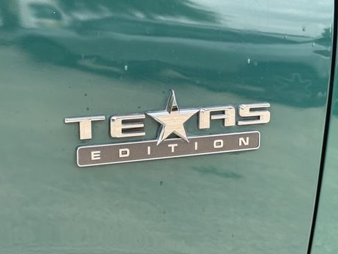 Used 2024 Chevrolet Silverado 1500 LT RWD image 10