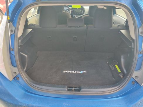 Used 2012 Toyota Prius C One image 14