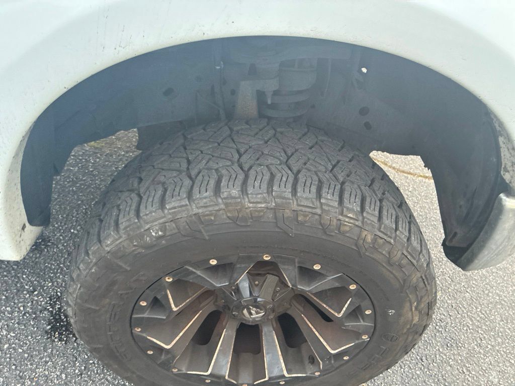 Used 2016 Ford F150 Lariat AWD/4WD image 11
