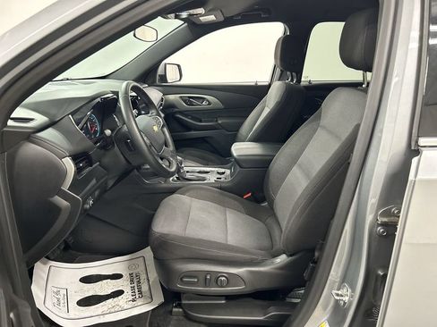 Certified 2023 Chevrolet Traverse LT AWD/4WD image 9