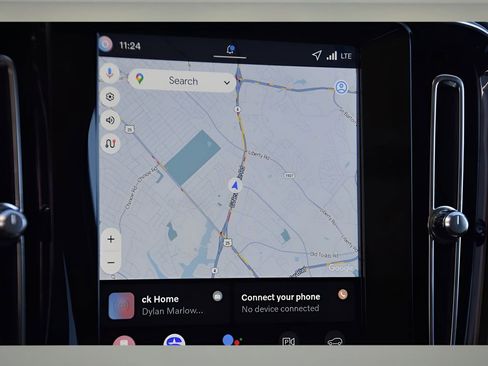 New 2026 Volvo XC40 B5 Plus w/ Protection Package Premier image 20