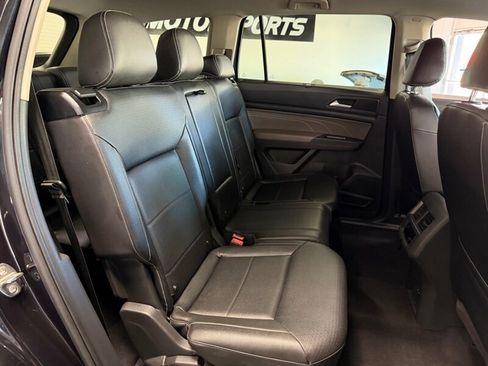 Used 2021 Volkswagen Atlas SE image 40