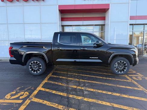 New 2026 Toyota Tundra Limited image 4