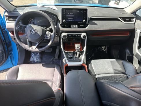 Used 2021 Toyota RAV4 AWD image 16