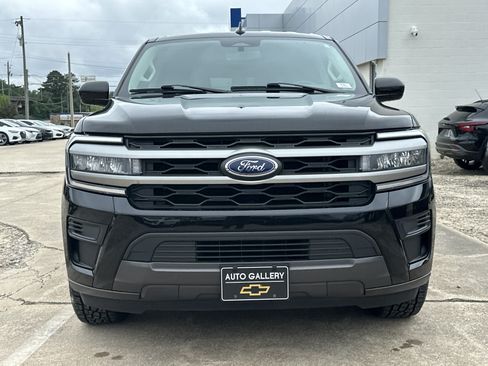 Used 2024 Ford Expedition Max XLT AWD/4WD image 2