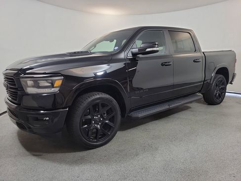 Used 2022 RAM 1500 Laramie AWD/4WD image 3