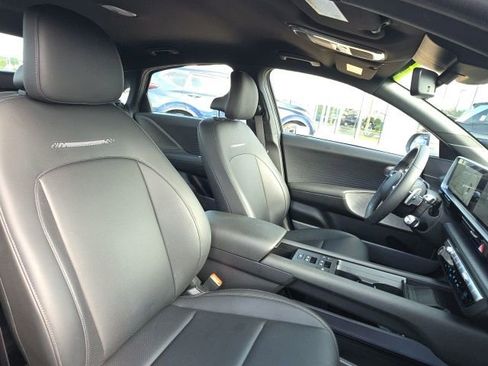 Certified 2024 Hyundai Ioniq 6 SEL RWD image 9