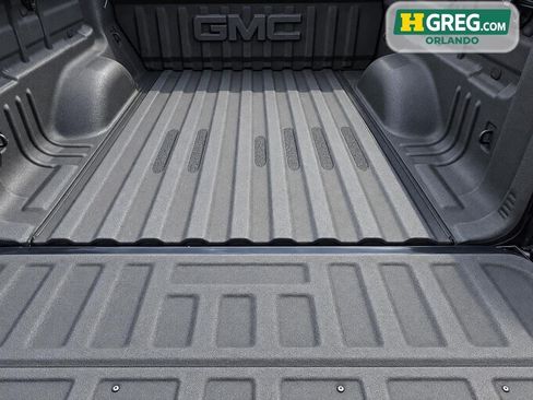 Used 2018 GMC Canyon All Terrain w/ All Terrain X Package AWD/4WD image 18