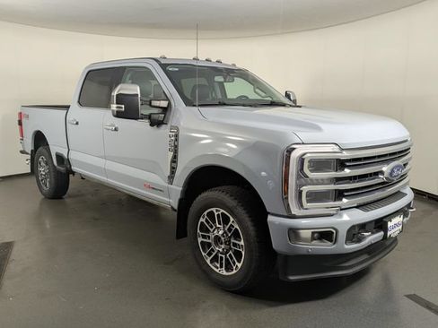 Used 2024 Ford F250 Limited w/ FX4 Off-Road Package AWD/4WD image 2