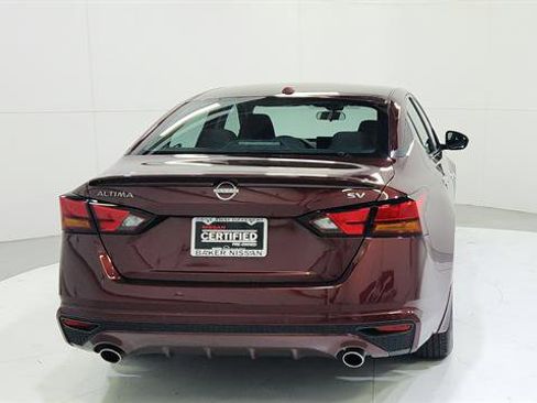 Certified 2024 Nissan Altima 2.5 SV w/ SV Premium Package image 7