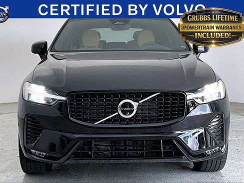 Used 2025 Volvo XC60 B5 Ultra w/ Protection Package Premier AWD/4WD image 3