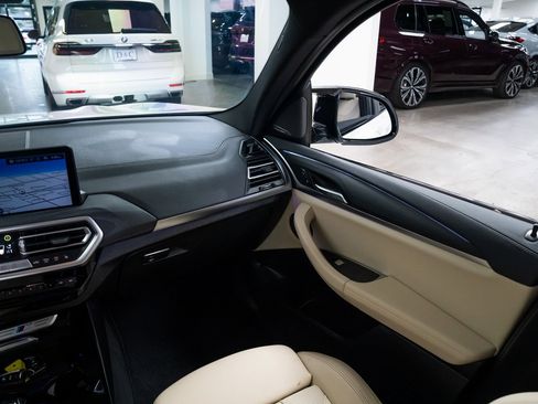 Used 2024 BMW X3 M40i w/ Premium Package image 11