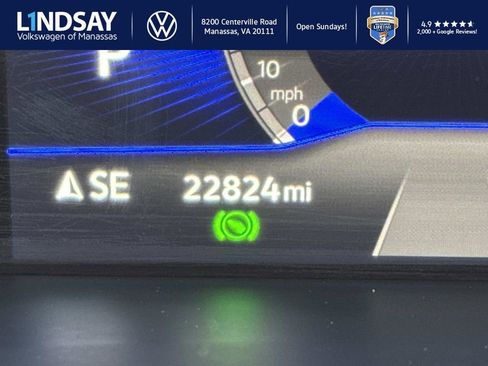 Used 2022 Volkswagen Tiguan SE image 24