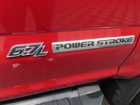 Used 2022 Ford F350 Lariat image 45