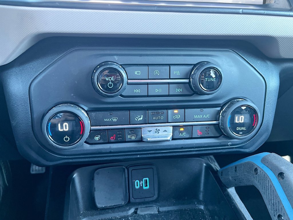Used 2023 Ford Bronco Wildtrak AWD/4WD image 16