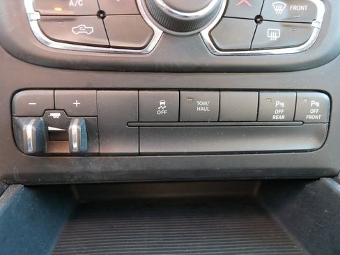 Used 2014 RAM 1500 Big Horn AWD/4WD image 32