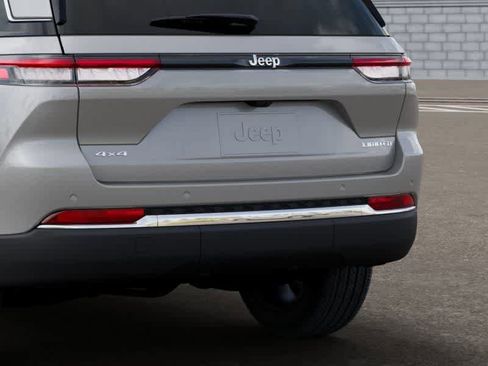 New 2026 Jeep Grand Cherokee Limited image 13