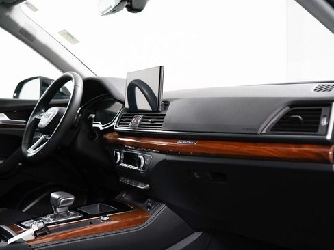Used 2023 Audi Q5 2.0T Premium Plus w/ Premium Plus Package AWD/4WD image 31