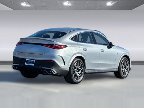 New 2025 Mercedes-Benz GLC 43 AMG 4MATIC Coupe image 9