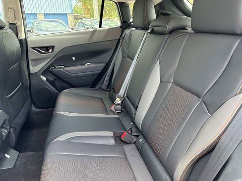 New 2025 Subaru Crosstrek 2.5i Limited w/ Popular Package #3A image 13