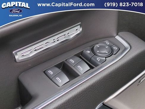 Used 2024 GMC Sierra 1500 Denali w/ Denali Reserve Package AWD/4WD image 13