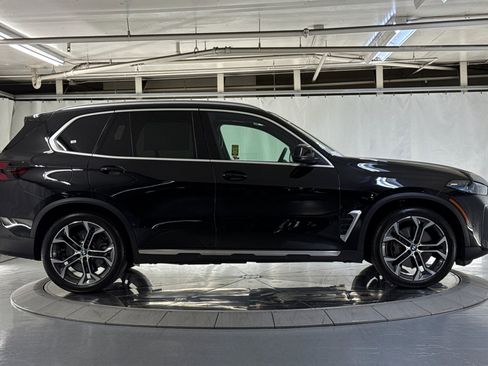 Used 2026 BMW X5 xDrive50e AWD/4WD image 7
