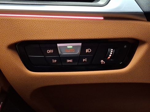 Used 2023 BMW M340i xDrive image 19