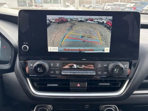 Used 2024 Toyota Grand Highlander XLE image 15