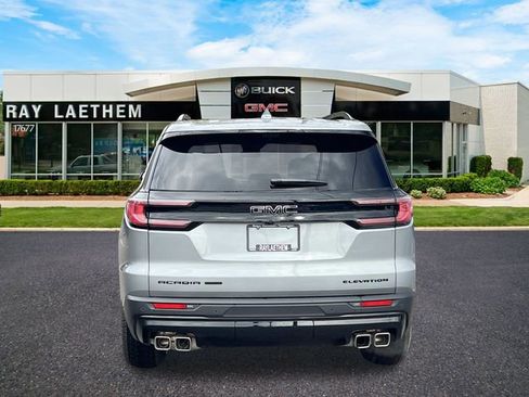Used 2026 GMC Acadia Elevation w/ Black Edition image 4