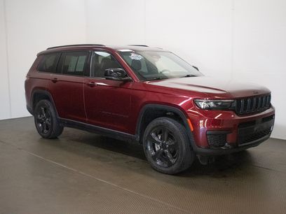 Used 2023 Jeep Grand Cherokee L Laredo