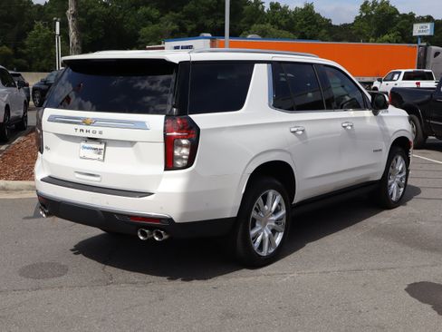 Used 2024 Chevrolet Tahoe High Country w/ Advanced Technology Package AWD/4WD image 10