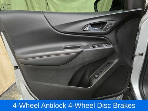 Used 2019 Chevrolet Equinox Premier image 13